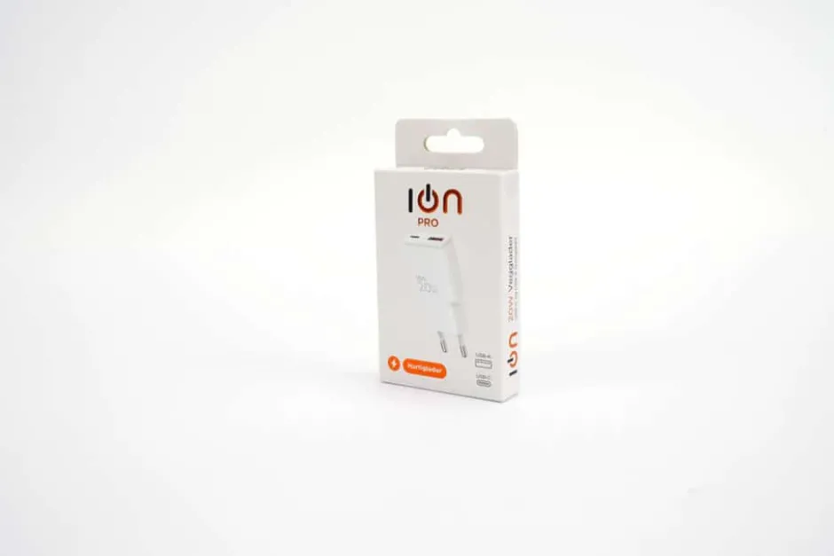 ION Pro UC127 PRO W 20W vegglader USB-C/USB-A