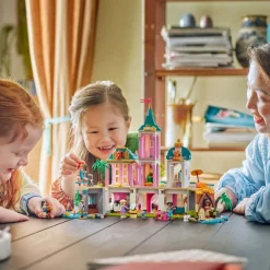 LEGO® ǀ Disney Prinsesseslott med kjæledyr 43267