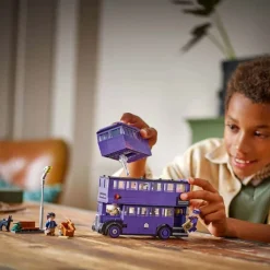LEGO® Harry Potter™ På eventyr med Fnattbussen 76446