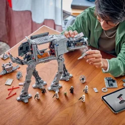 LEGO® Star Wars™ Imperial Remnant AT-AT med INT-4 75454