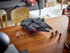 LEGO® Star Wars™ The Dark Falcon 75389